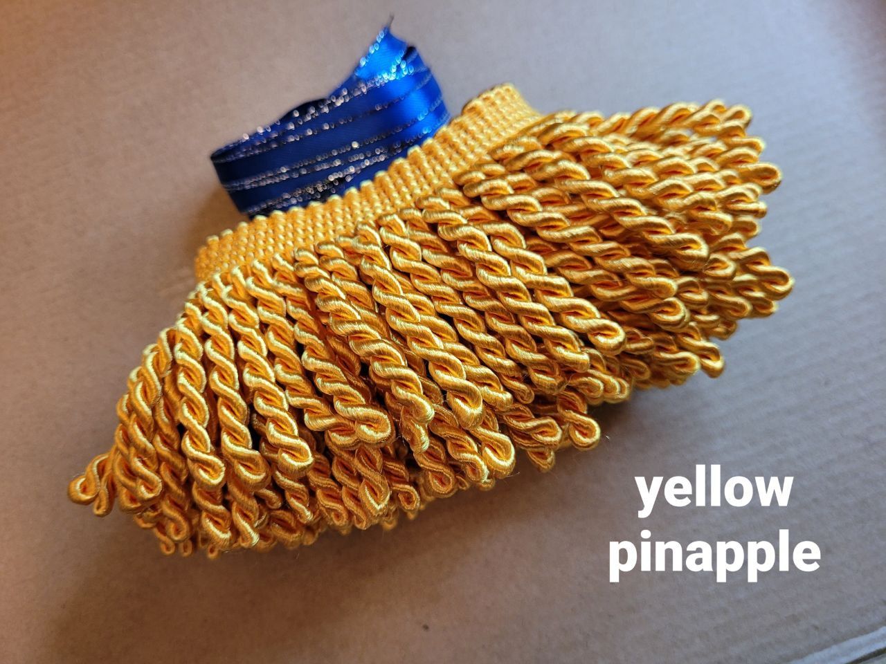 Camp fringes (5 yard package)