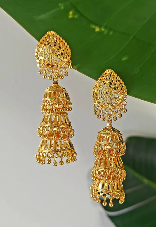 Gold 3 layer earrings