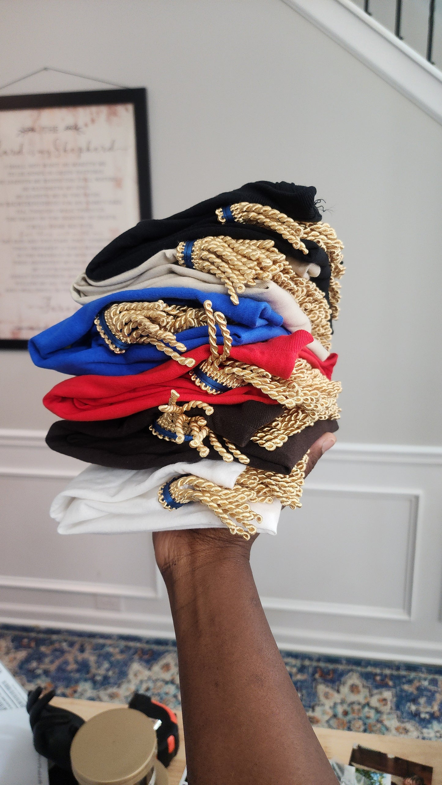 Lion Graphic t-shirt for men Work Hard Saty Humble