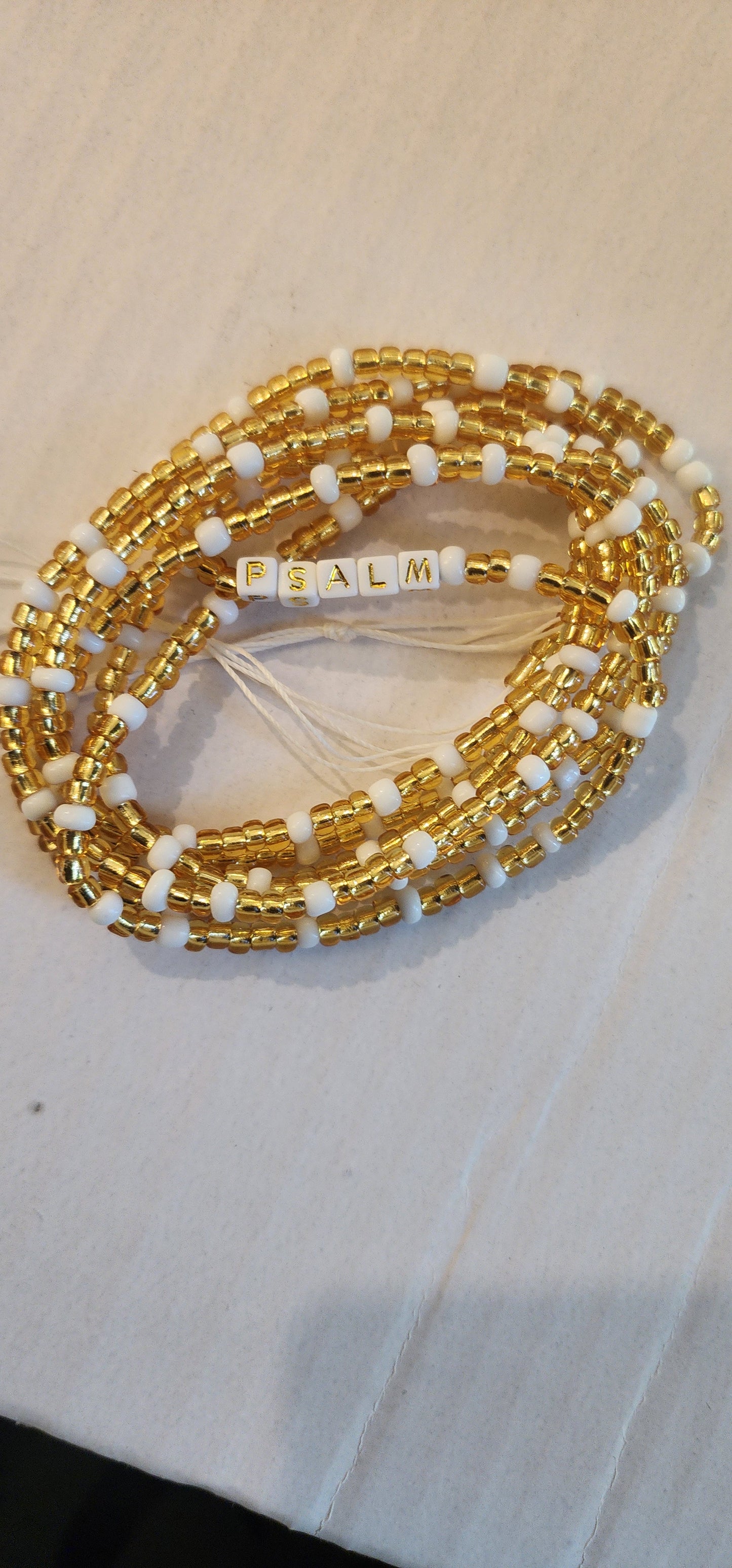 Waist-beads gold and white Psalms
